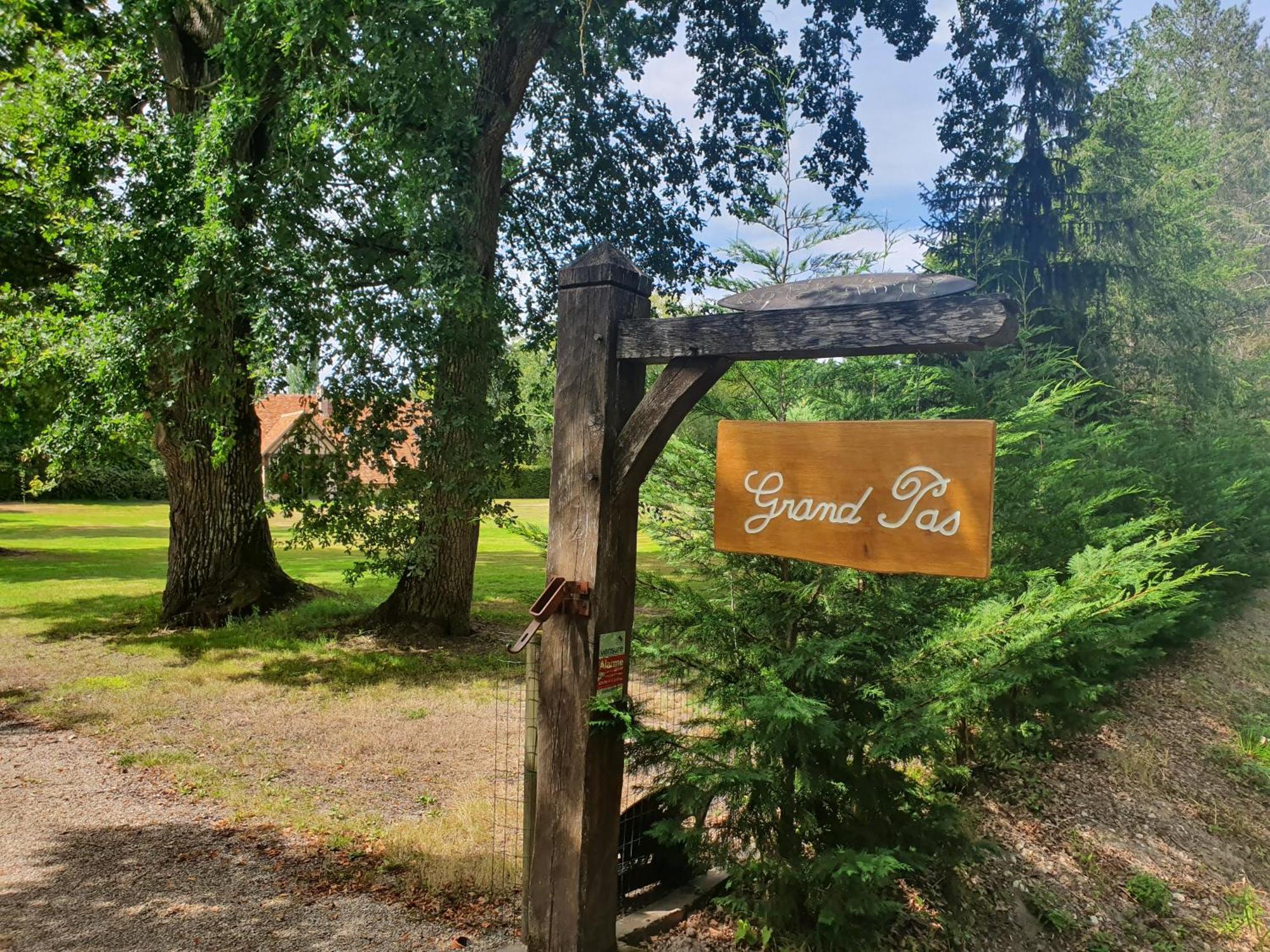 Domaine De Grand-Pas Villa Vernou-en-Sologne Buitenkant foto